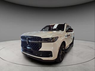 2025 Lincoln Navigator