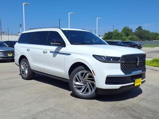 2025 Lincoln Navigator