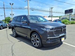 2026 Lincoln Navigator