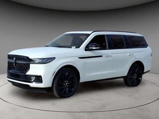 2025 Lincoln Navigator