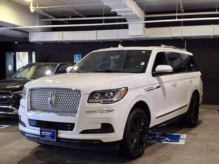 2023 Lincoln Navigator