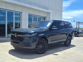2025 Lincoln Navigator