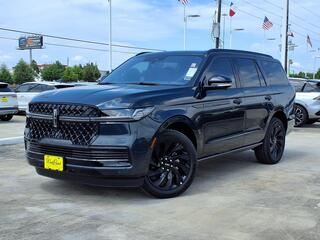 2025 Lincoln Navigator