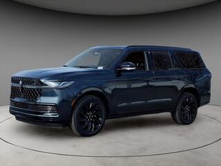 2025 Lincoln Navigator
