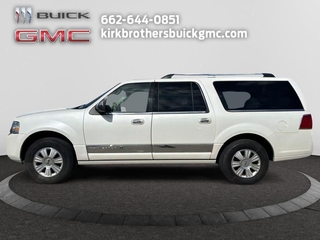 2013 Lincoln Navigator L