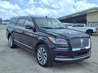 2023 Lincoln Navigator L