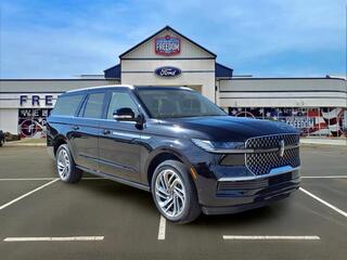 2025 Lincoln Navigator L
