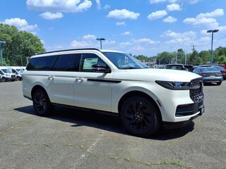 2025 Lincoln Navigator L