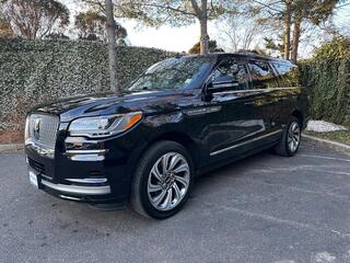 2023 Lincoln Navigator L