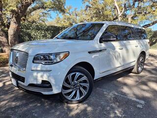 2023 Lincoln Navigator L