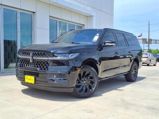 2025 Lincoln Navigator L