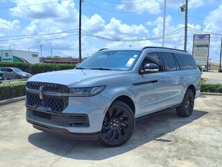 2025 Lincoln Navigator L