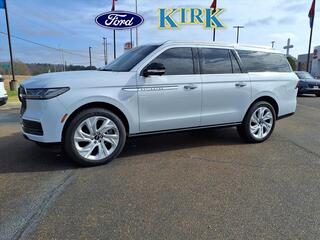 2025 Lincoln Navigator L