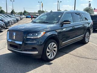 2022 Lincoln Navigator L