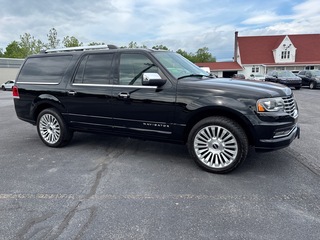 2017 Lincoln Navigator L for sale in Duncansville PA