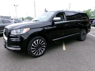 2023 Lincoln Navigator L