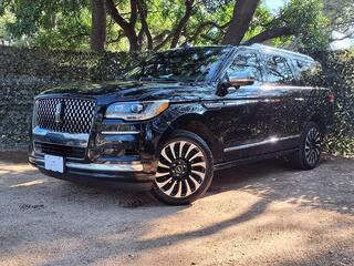 2022 Lincoln Navigator L