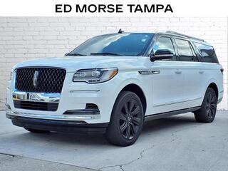 2022 Lincoln Navigator L