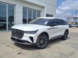 2025 Lincoln Nautilus Hybrid