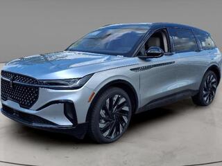 2025 Lincoln Nautilus Hybrid