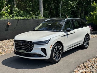 2025 Lincoln Nautilus Hybrid
