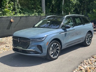 2025 Lincoln Nautilus Hybrid