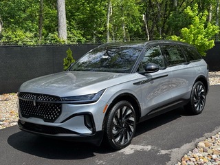 2025 Lincoln Nautilus Hybrid