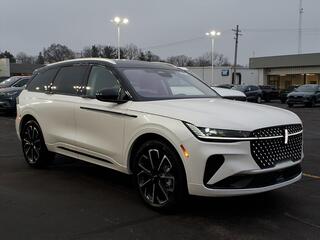 2026 Lincoln Nautilus Hybrid