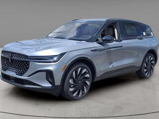 2025 Lincoln Nautilus Hybrid