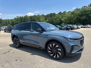 2025 Lincoln Nautilus Hybrid