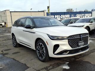 2026 Lincoln Nautilus Hybrid