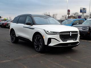 2026 Lincoln Nautilus Hybrid