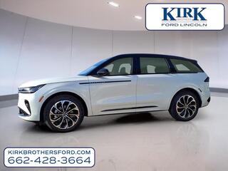 2025 Lincoln Nautilus