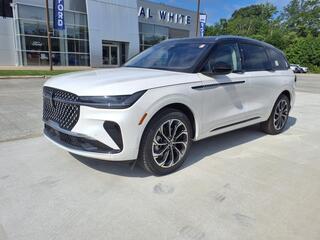 2025 Lincoln Nautilus