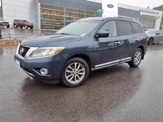 2015 Nissan Pathfinder