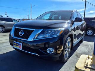 2016 Nissan Pathfinder