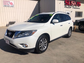 2016 Nissan Pathfinder