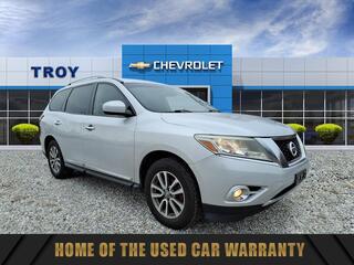 2013 Nissan Pathfinder for sale in Troy OH
