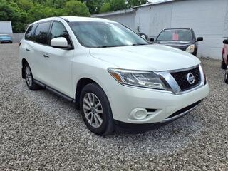 2014 Nissan Pathfinder for sale in Guthrie KY