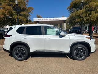 2025 Nissan Rogue