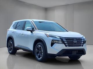 2025 Nissan Rogue for sale in Grand Rapids MI