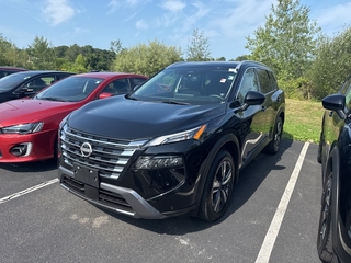2024 Nissan Rogue for sale in Stratham NH