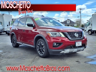 2020 Nissan Pathfinder