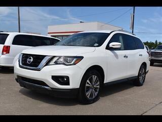 2020 Nissan Pathfinder