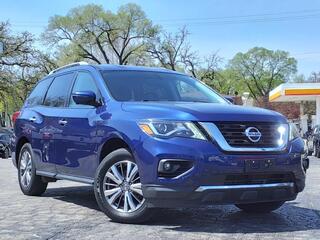 2020 Nissan Pathfinder