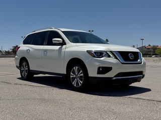 2020 Nissan Pathfinder