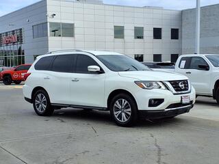 2020 Nissan Pathfinder