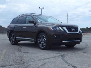 2020 Nissan Pathfinder