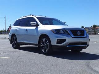 2020 Nissan Pathfinder