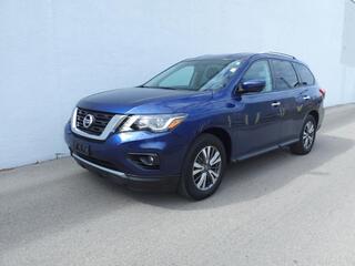 2019 Nissan Pathfinder for sale in Indianapolis IN